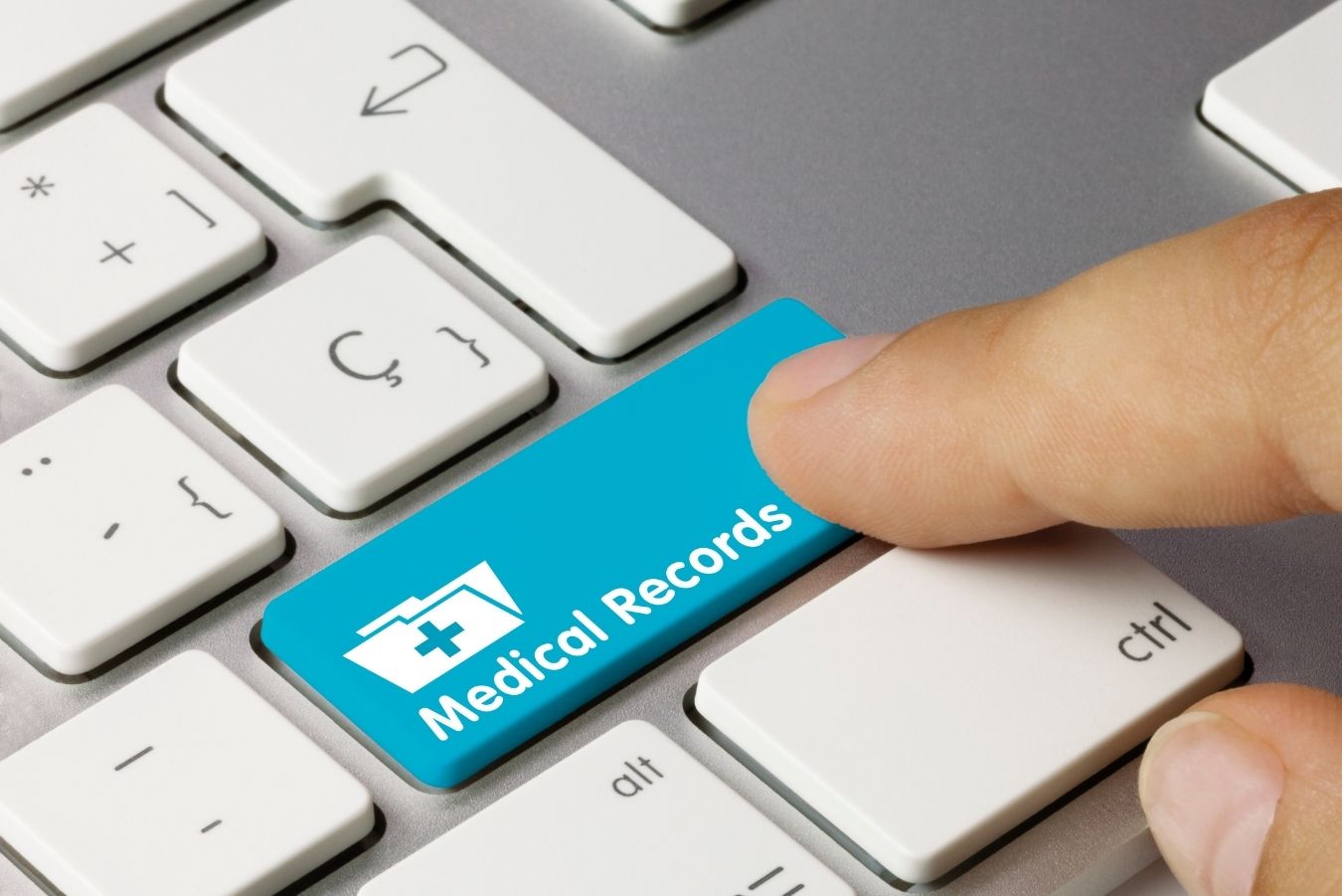 3 Ways To Track and Maintain Medical Records Efficiently