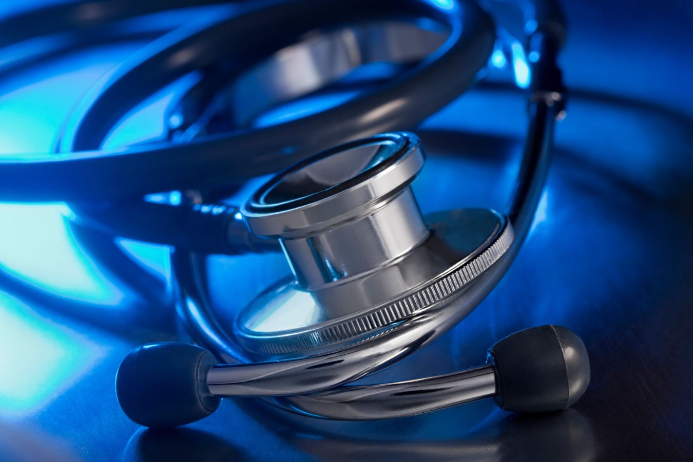7 Signs Your Healthcare Background Checks Aren’t Compliant